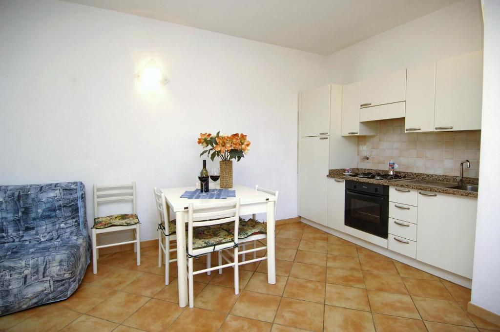 Iss Travel, Citai Panoramic Apartments - 1,5 Km From The Beach 圣特奥多罗 客房 照片